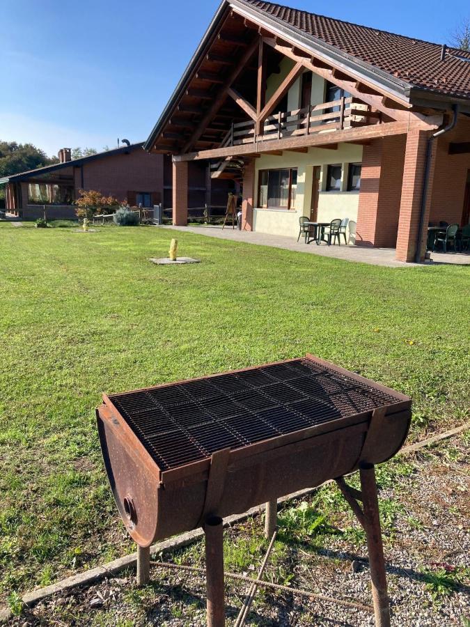 Agriturismo Altana Del Motto Rosso Gattico Buitenkant foto